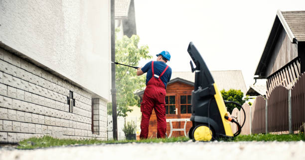 Best Pool Deck Cleaning  in Seal Beach, CA